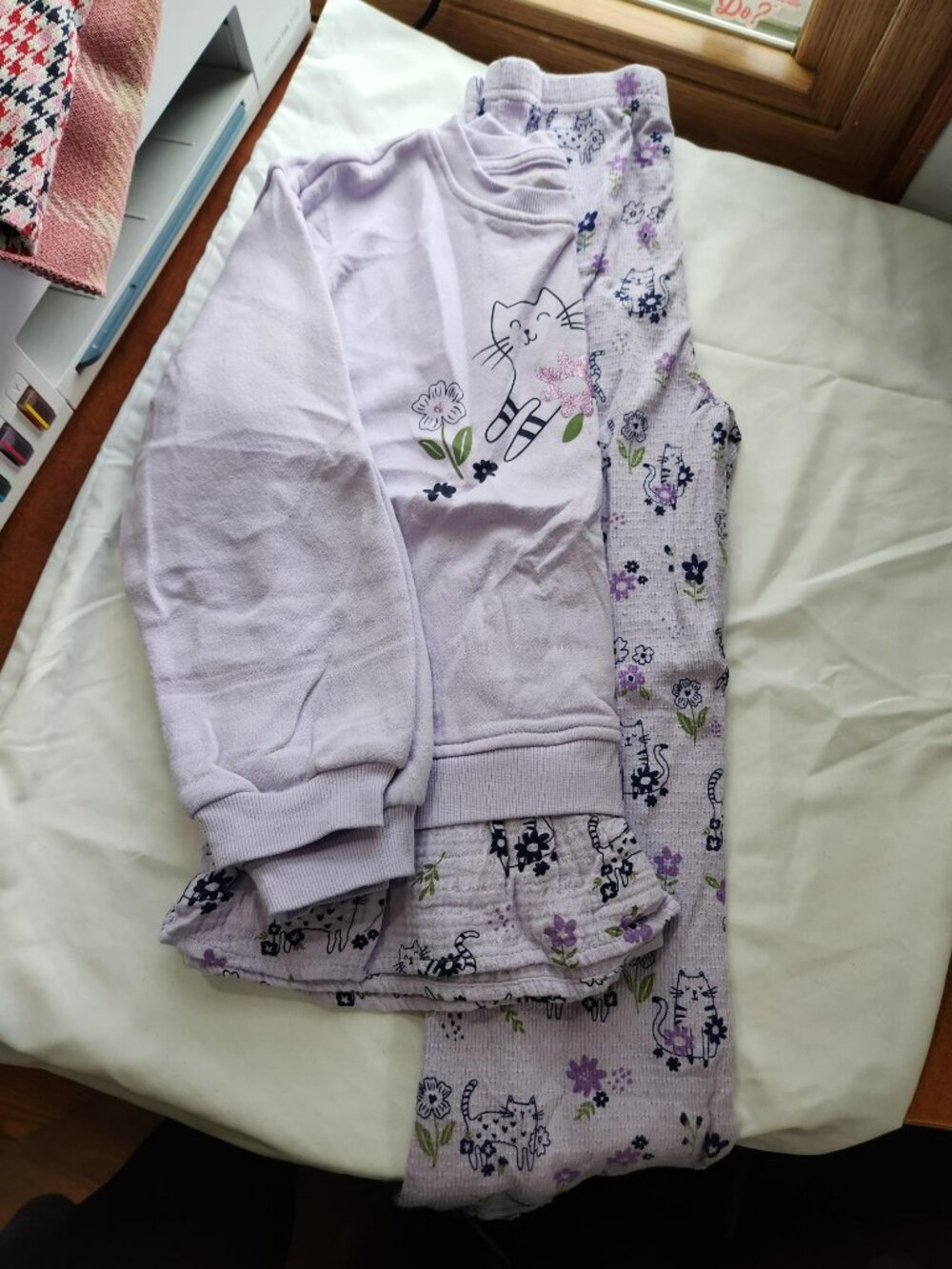 Wonder Nation Cat Sweatshirt & Floral Leggings Set Girls Size 8